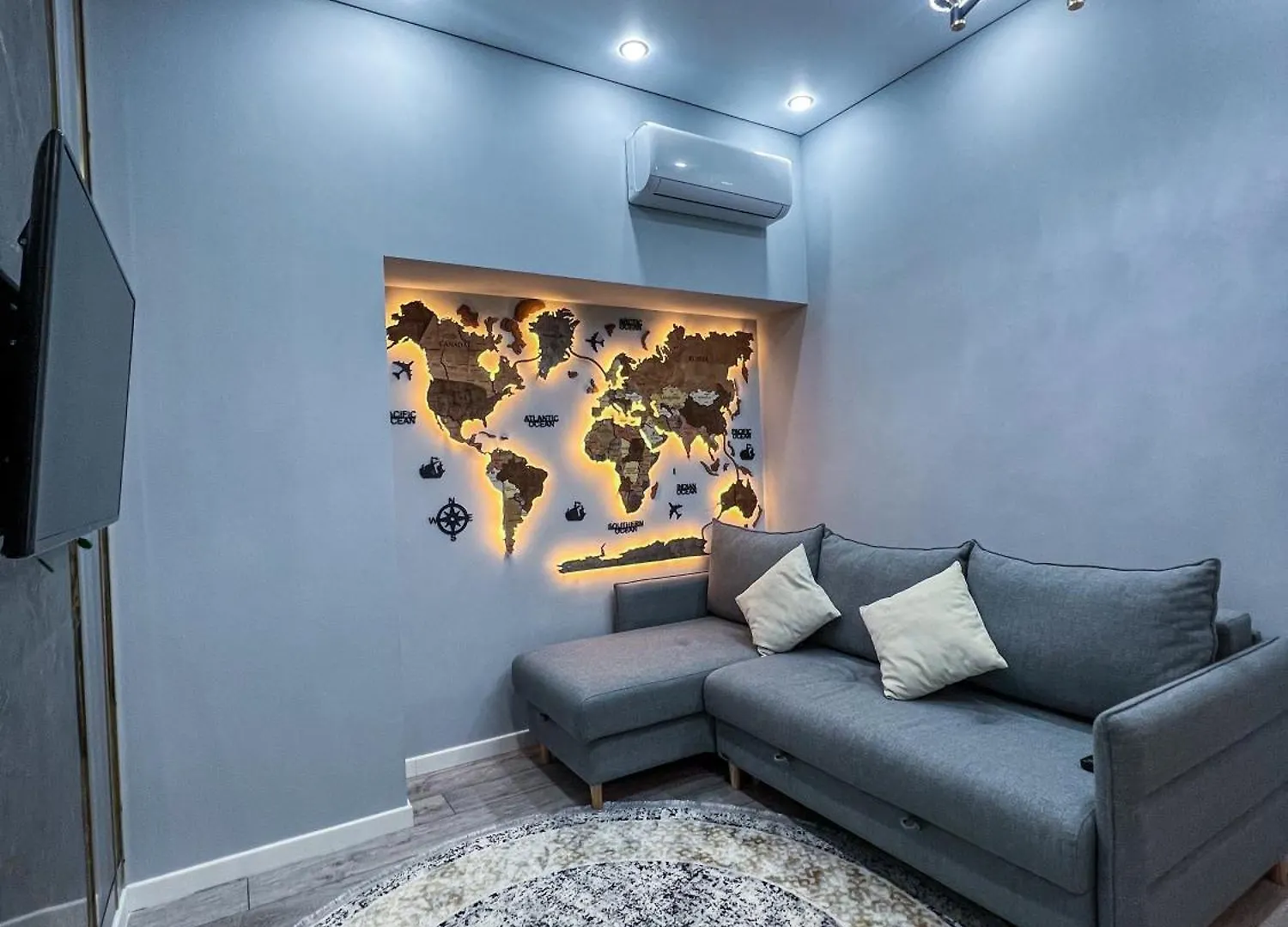 Comfort City 3-Room Apartments Almaty