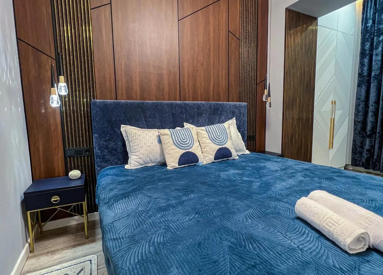 Comfort City 3-Room Apartments Almaty